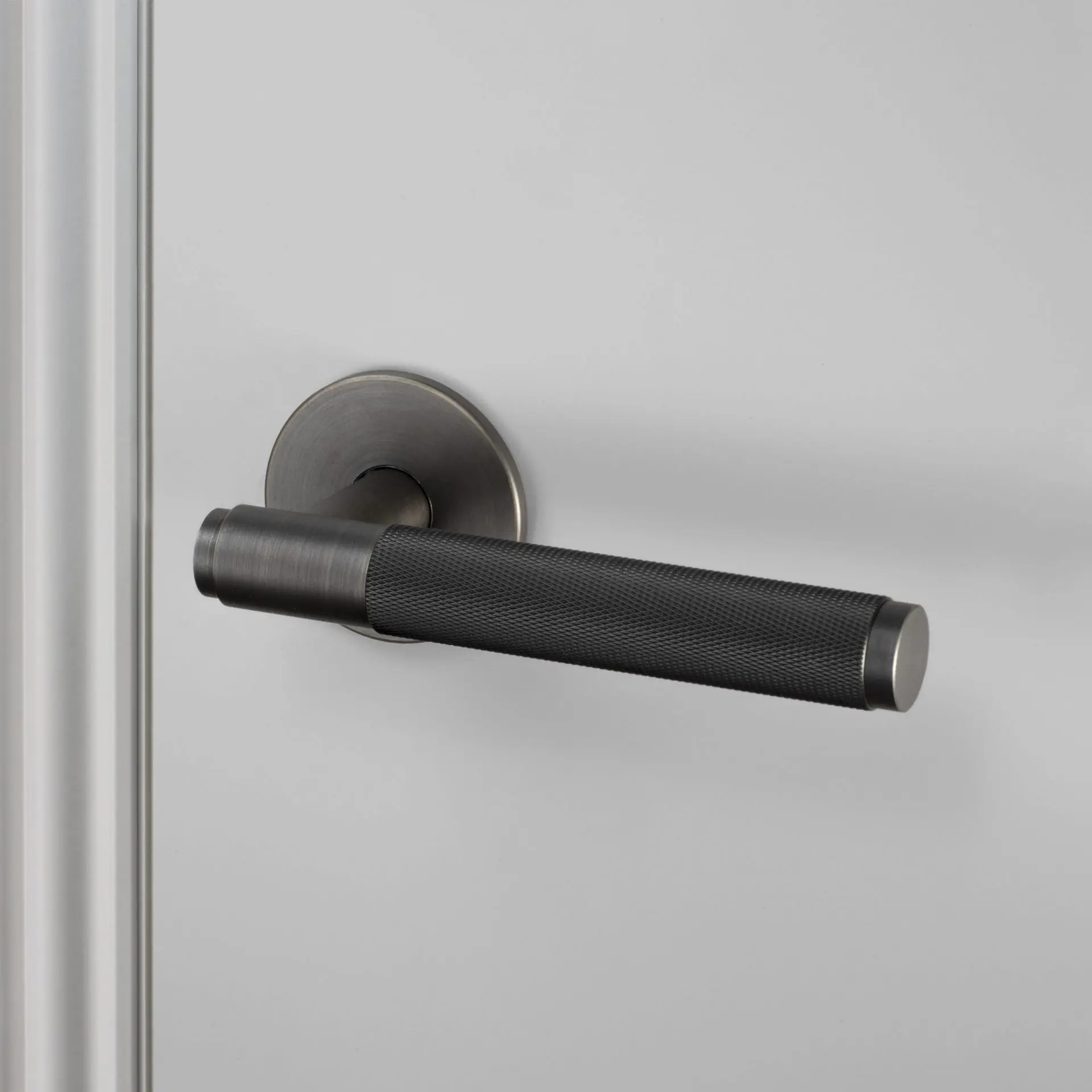 Https:  Old Metalform No Wp Content Uploads 2020 03 1  BusterPunch Door Handle Right Fixed Smoked Bronze Scaled Jpg Webp